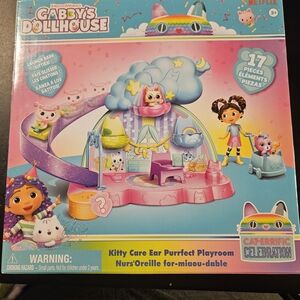 Gabby's Dollhouse Kitty Care Ear Purrfect Playroom 17-piece playset NWT